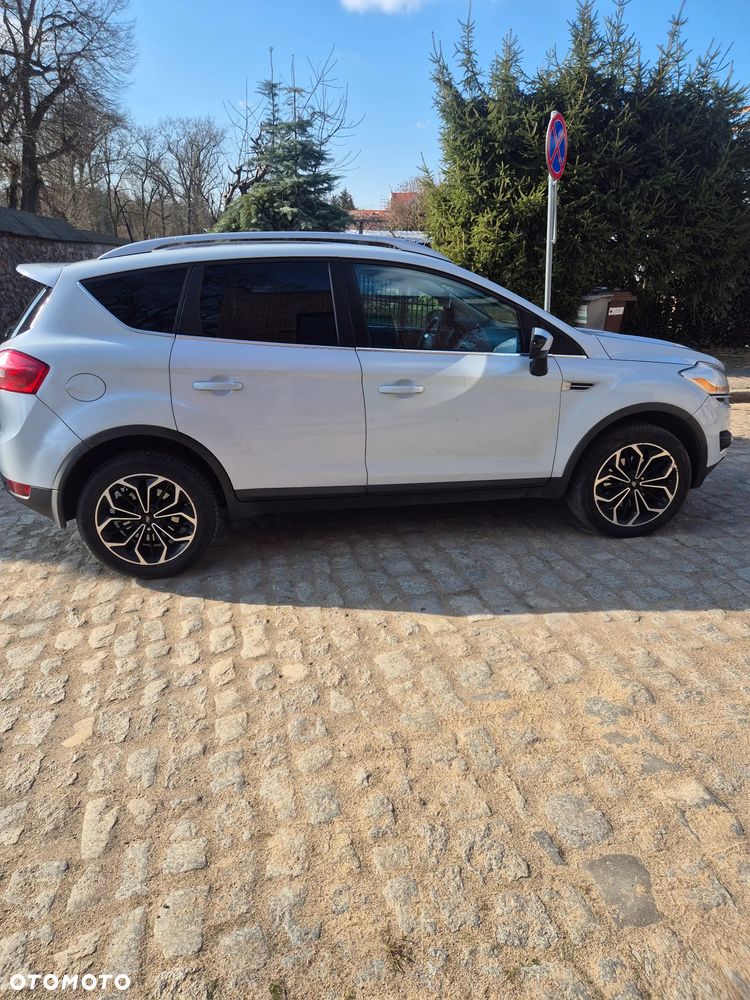 Ford Kuga 2.0 TDCi Individual MPS6 - 1