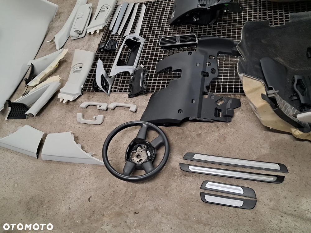 Plastik Poszycie Osłona Tapicerka Plastiki Wewnętrzne Audi A4 B8 A5 Europa - 7