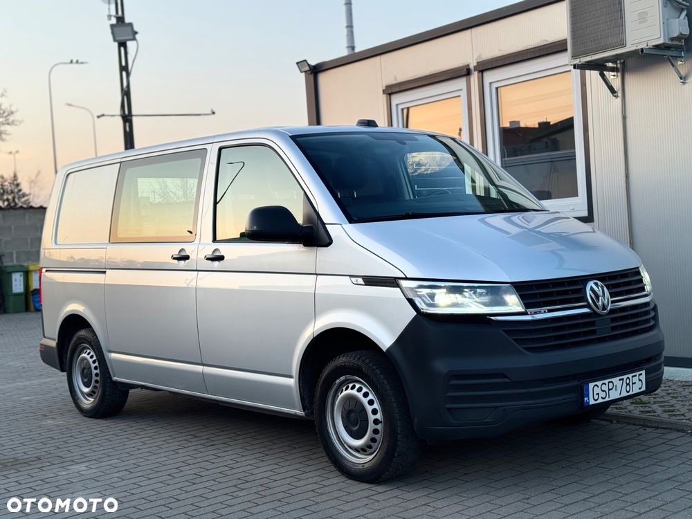 Volkswagen Transporter - 11