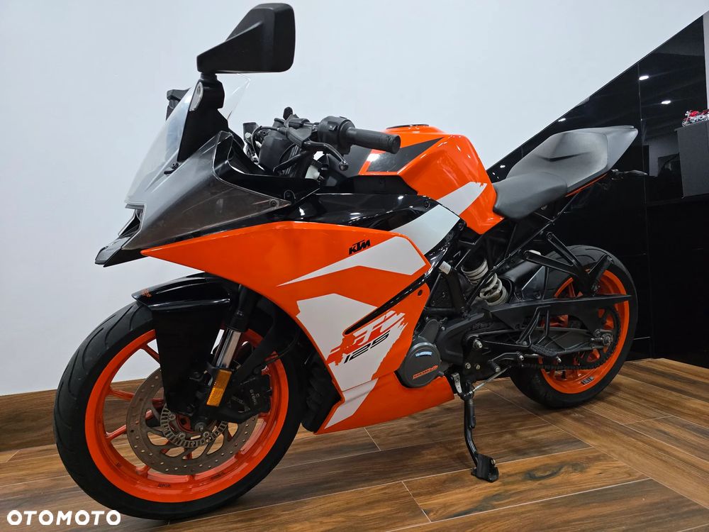 KTM RC 125 - 5