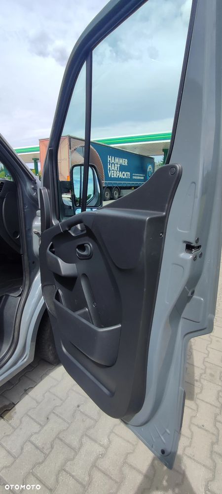 Renault Master - 10