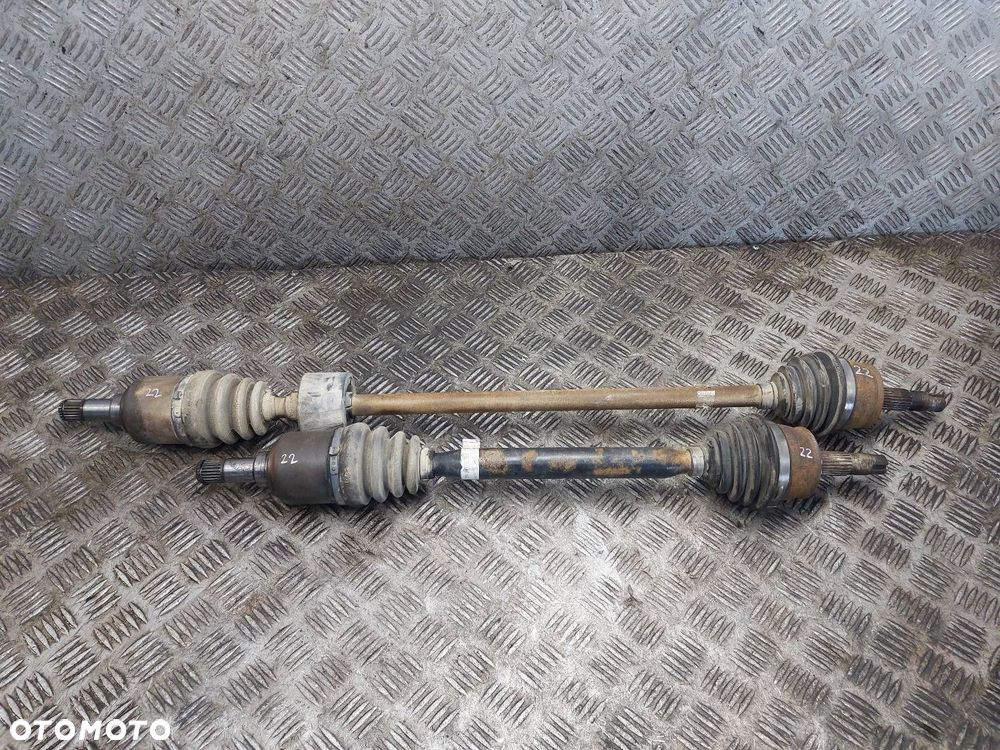 PÓŁOŚ LEWY PRZÓD + PRAWY PRZÓD 6B FIAT STILO I 1.2 16V KRÓTKA DŁUGA - 1