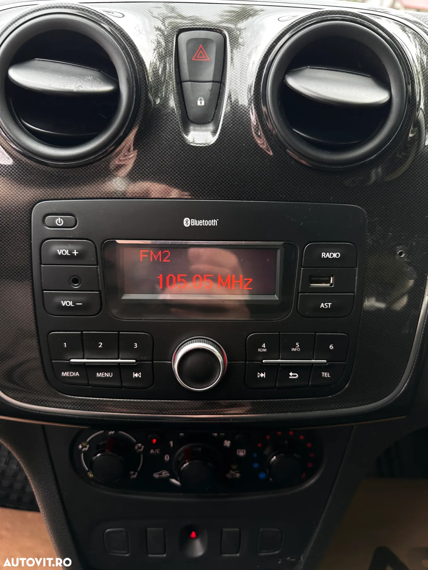 Dacia Logan 0.9 TCe Ambiance - 25