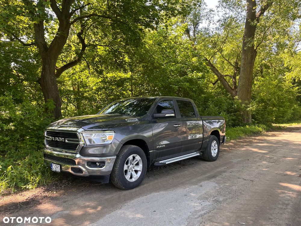 RAM 1500 5.7 Crew Cab Bighorn