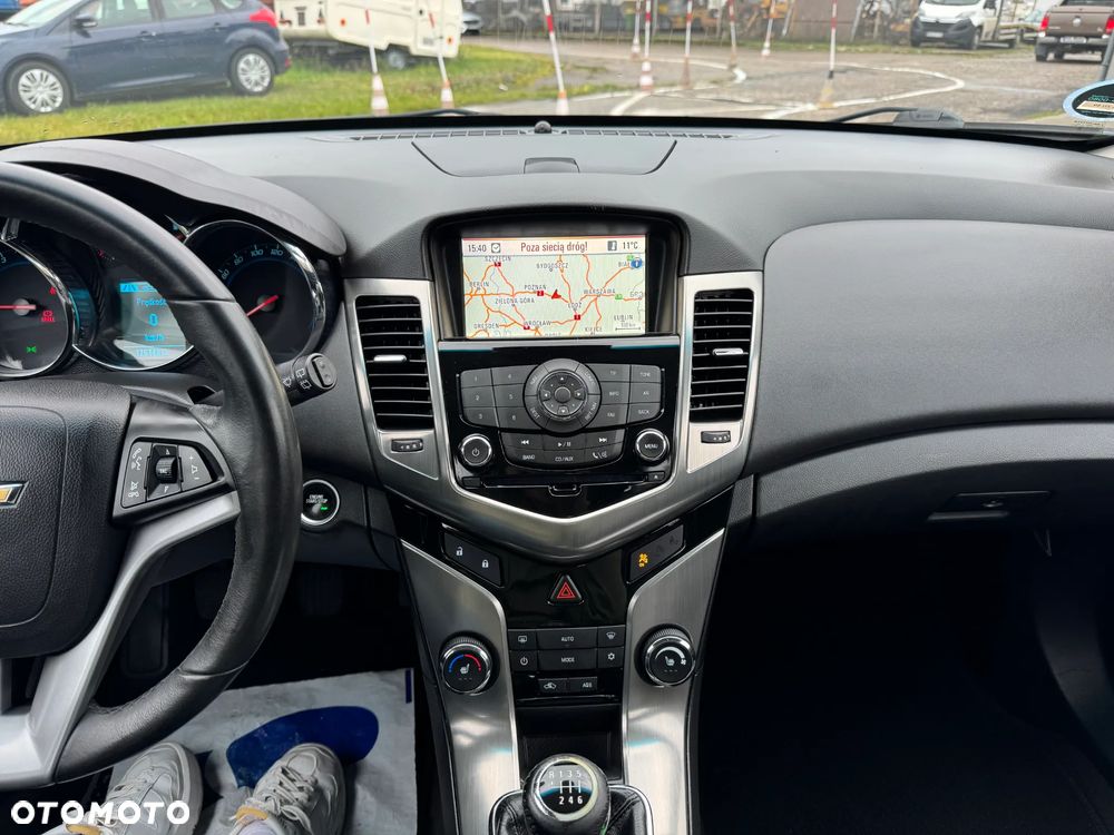 Chevrolet Cruze 1.4 T LTZ - 3