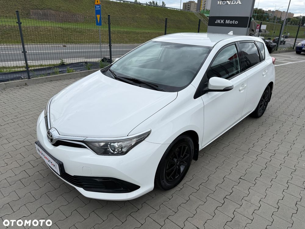 Toyota Auris 1.33 VVT-i Active - 17