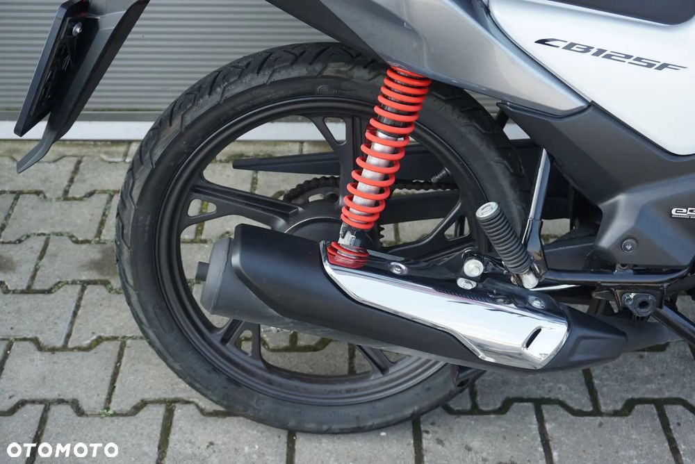 Honda CB - 6