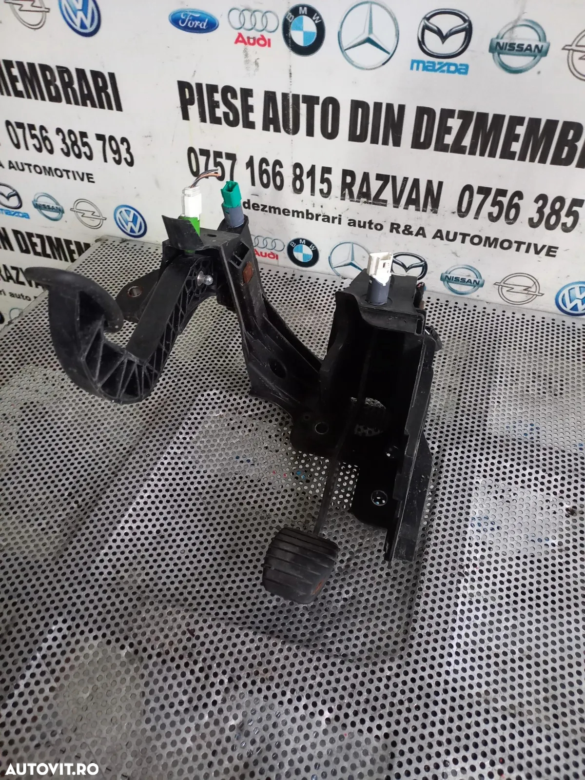Pod Pedalier Pedala Frana Ambreiaj Suport Pedale Opel Movano Renault Master 3 2.3 Dci Euro 5 Motor - 2