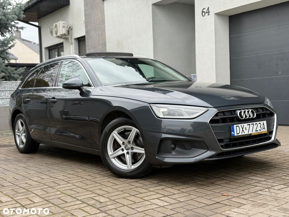 Audi A4 Avant 30 TDI advanced - 2
