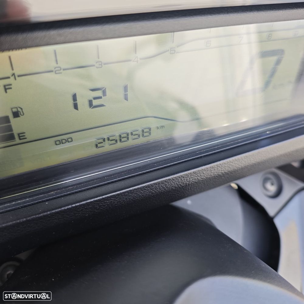 Yamaha Tricity 300 - 5