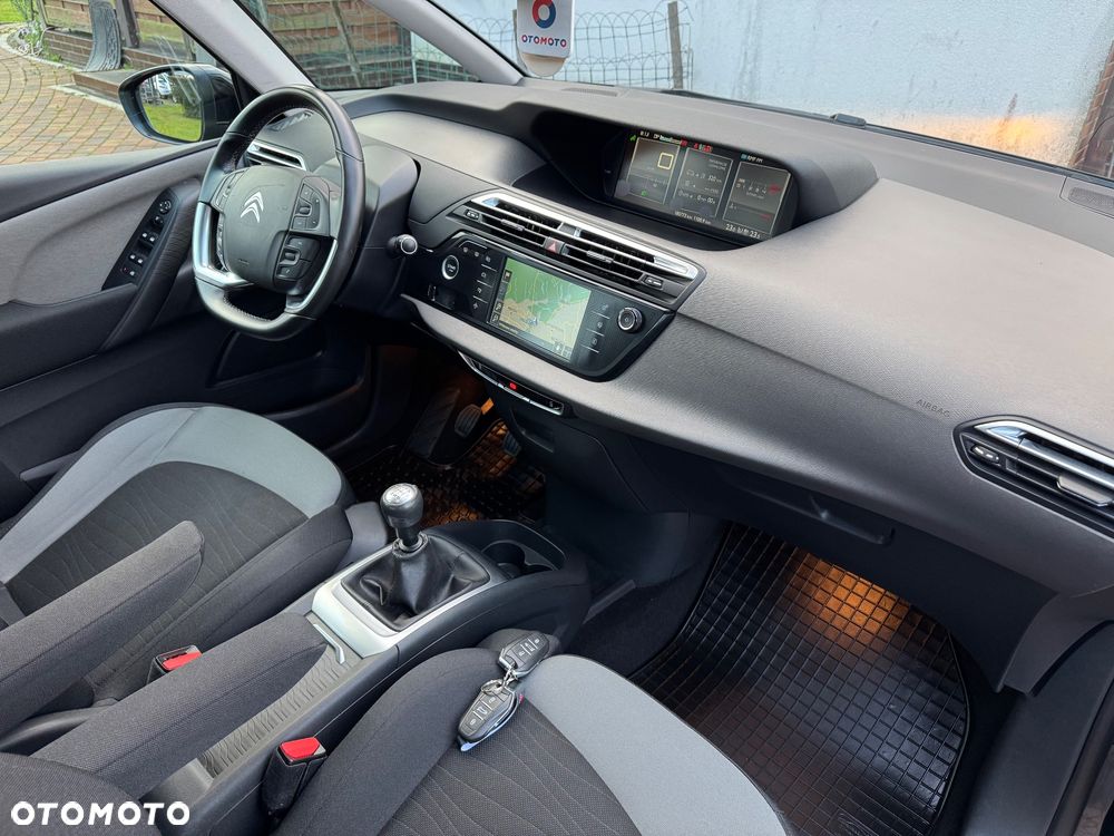 Citroën C4 Picasso - 26