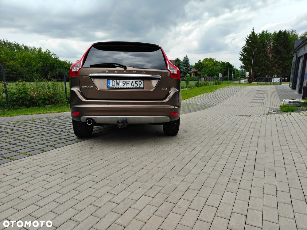 Volvo XC 60 D3 Drive-E Momentum - 8