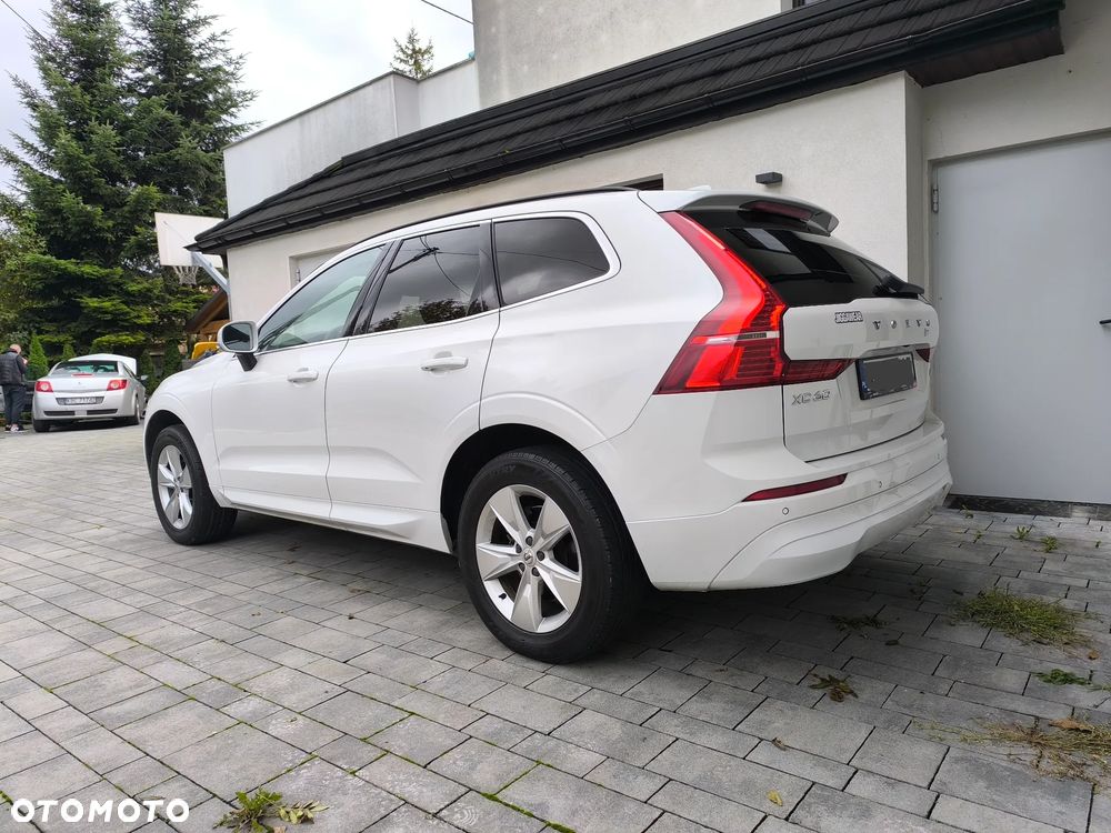 Volvo XC 60 B5 B AWD Geartronic Momentum Pro - 2