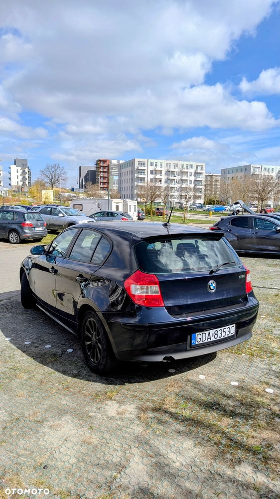 BMW Seria 1 116i - 4