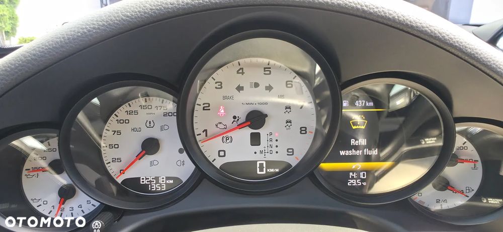 Porsche 911 Carrera S PDK - 12