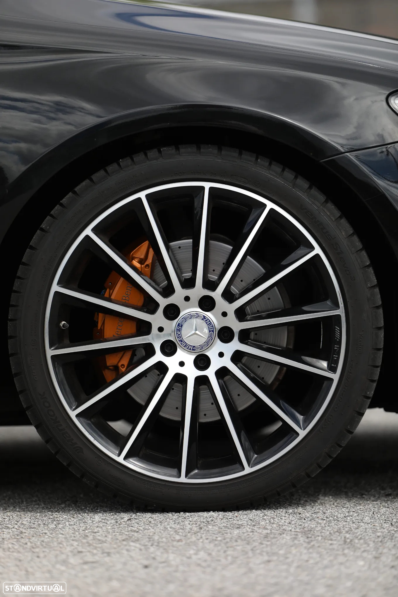 Mercedes-Benz E 220 d 9G-TRONIC AMG Line - 11