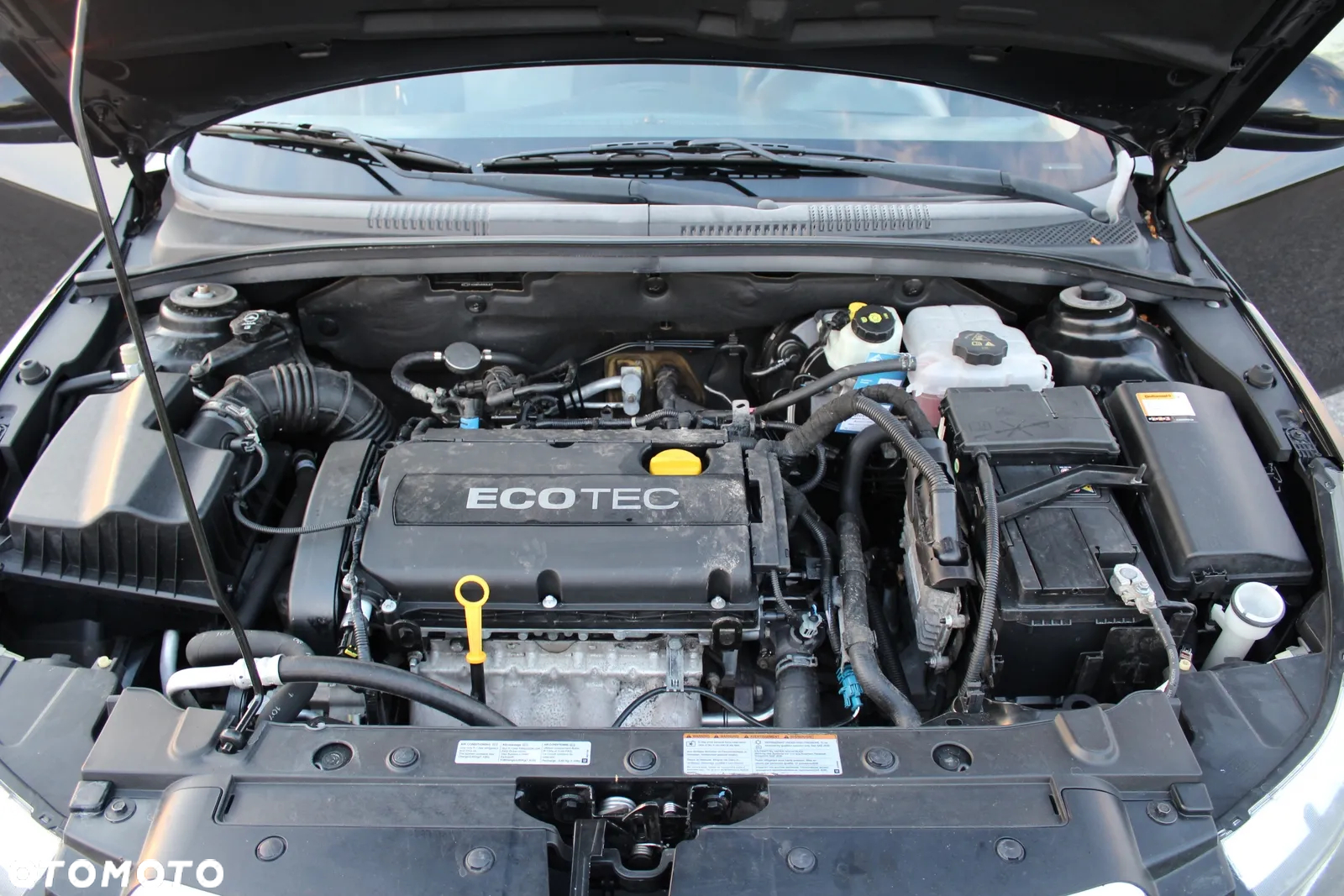 Chevrolet Cruze 1.6 LS - 24