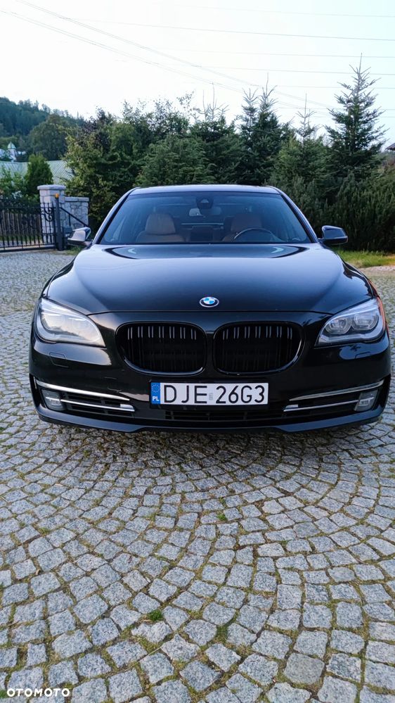 BMW Seria 7 740d xDrive - 6