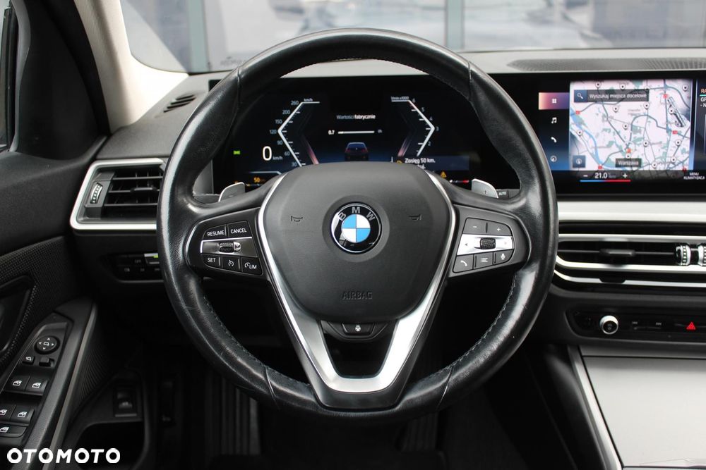BMW Seria 3 - 12