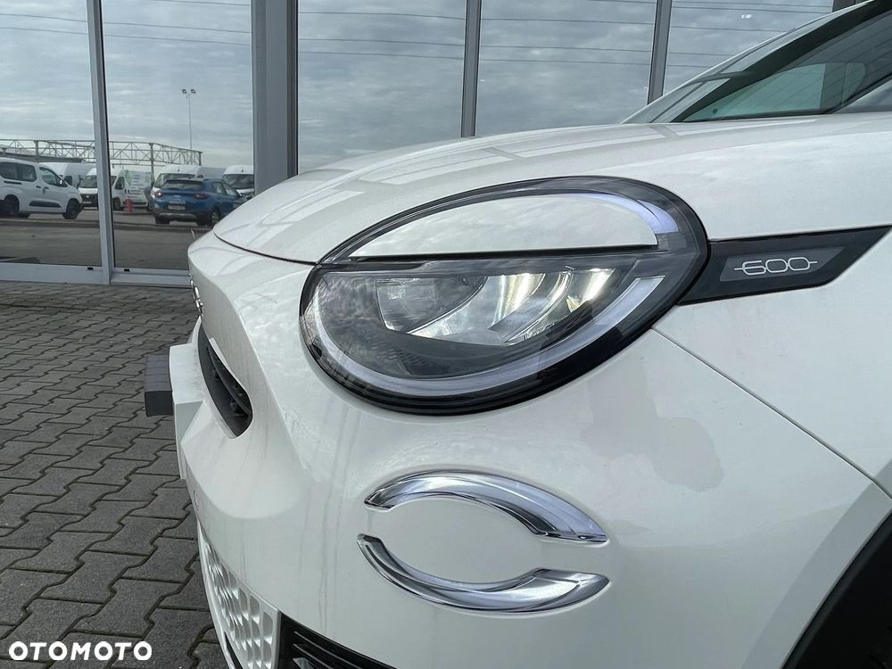 Fiat 600 1.2 Turbo La Prima eDCT - 15