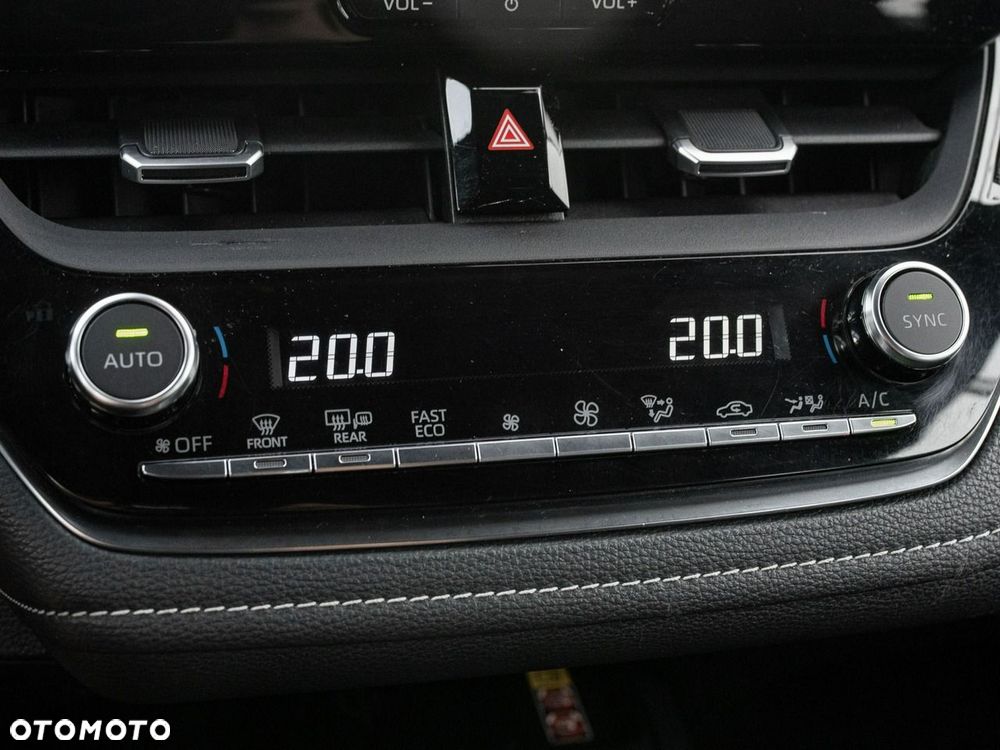Toyota Corolla - 17