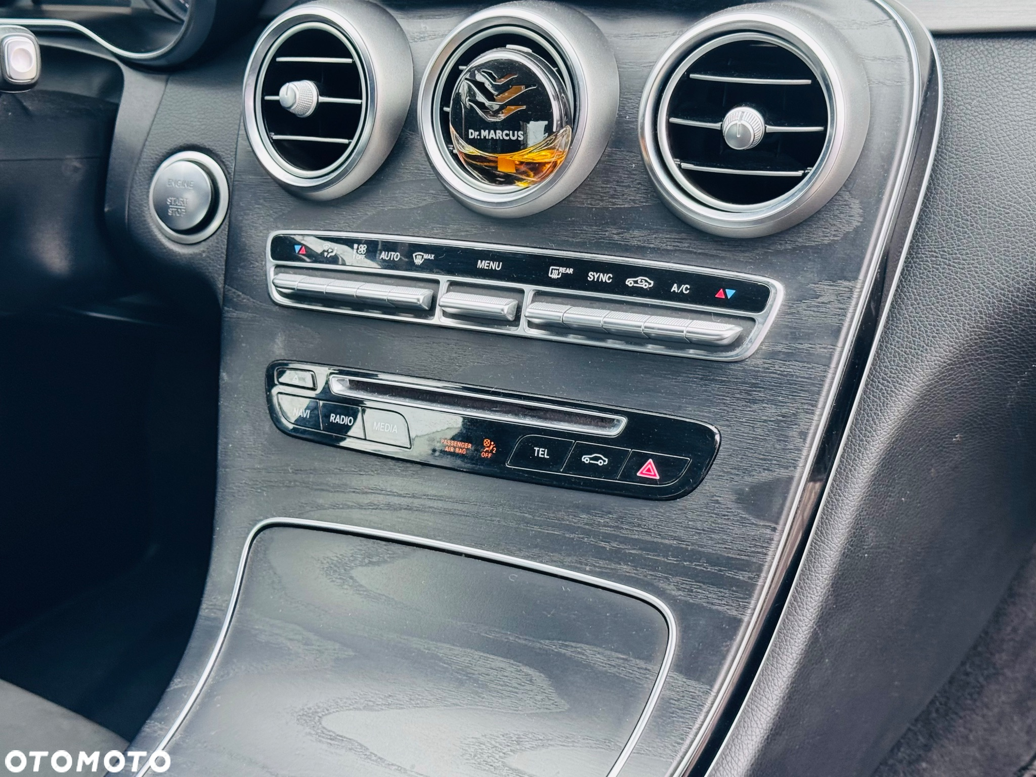 Mercedes-Benz Klasa C 220 d 9G-TRONIC - 31