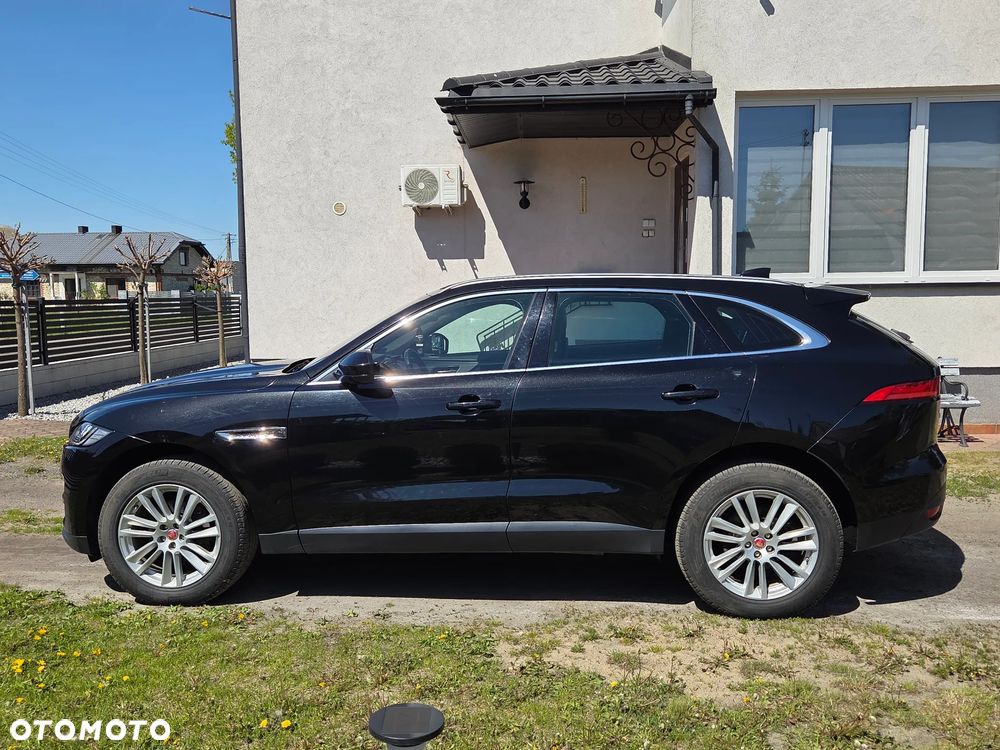 Jaguar F-Pace - 18