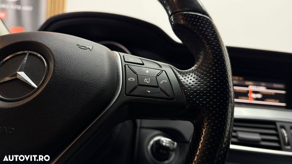 Mercedes-Benz C 180 CDI DPF (BlueEFFICIENCY) Avantgarde - 25