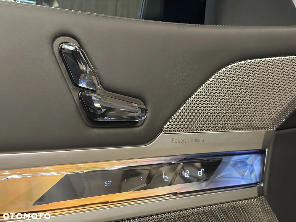 BMW Seria 7 740d xDrive mHEV M Sport sport - 17