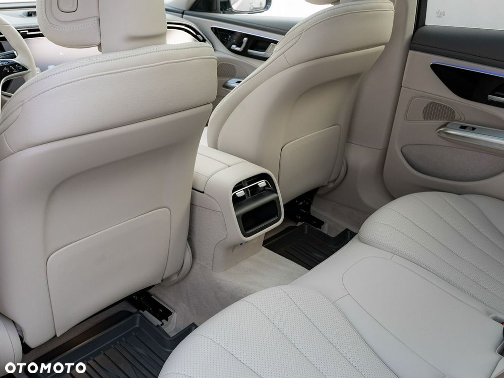 Mercedes-Benz Klasa E 220 d 9G-TRONIC Edition AVANTGARDE - 24