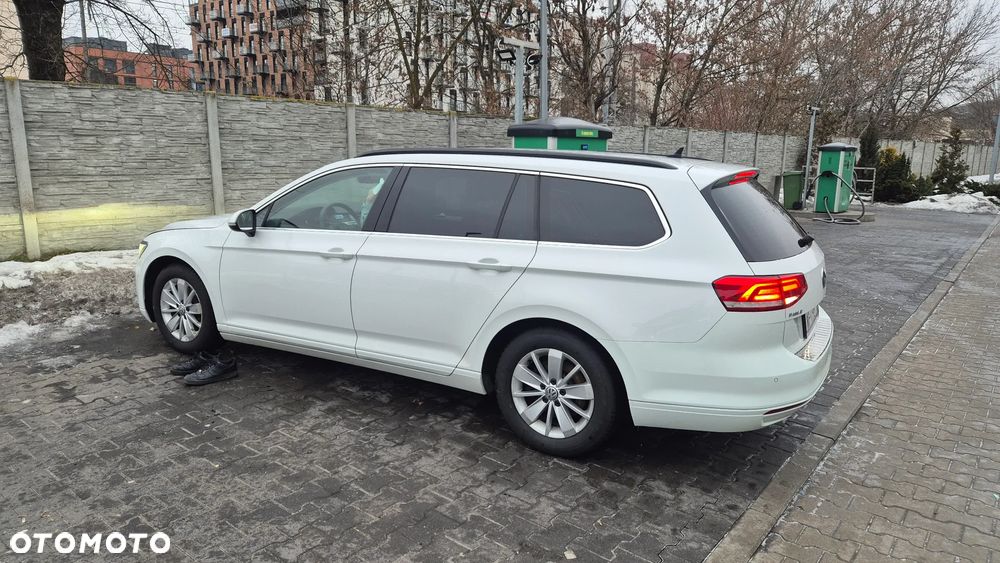 Volkswagen Passat Variant 2.0 TDI BMT Comfortline - 4