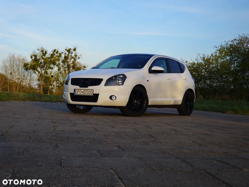 Nissan Qashqai 2.0 4x4 Tekna - 2