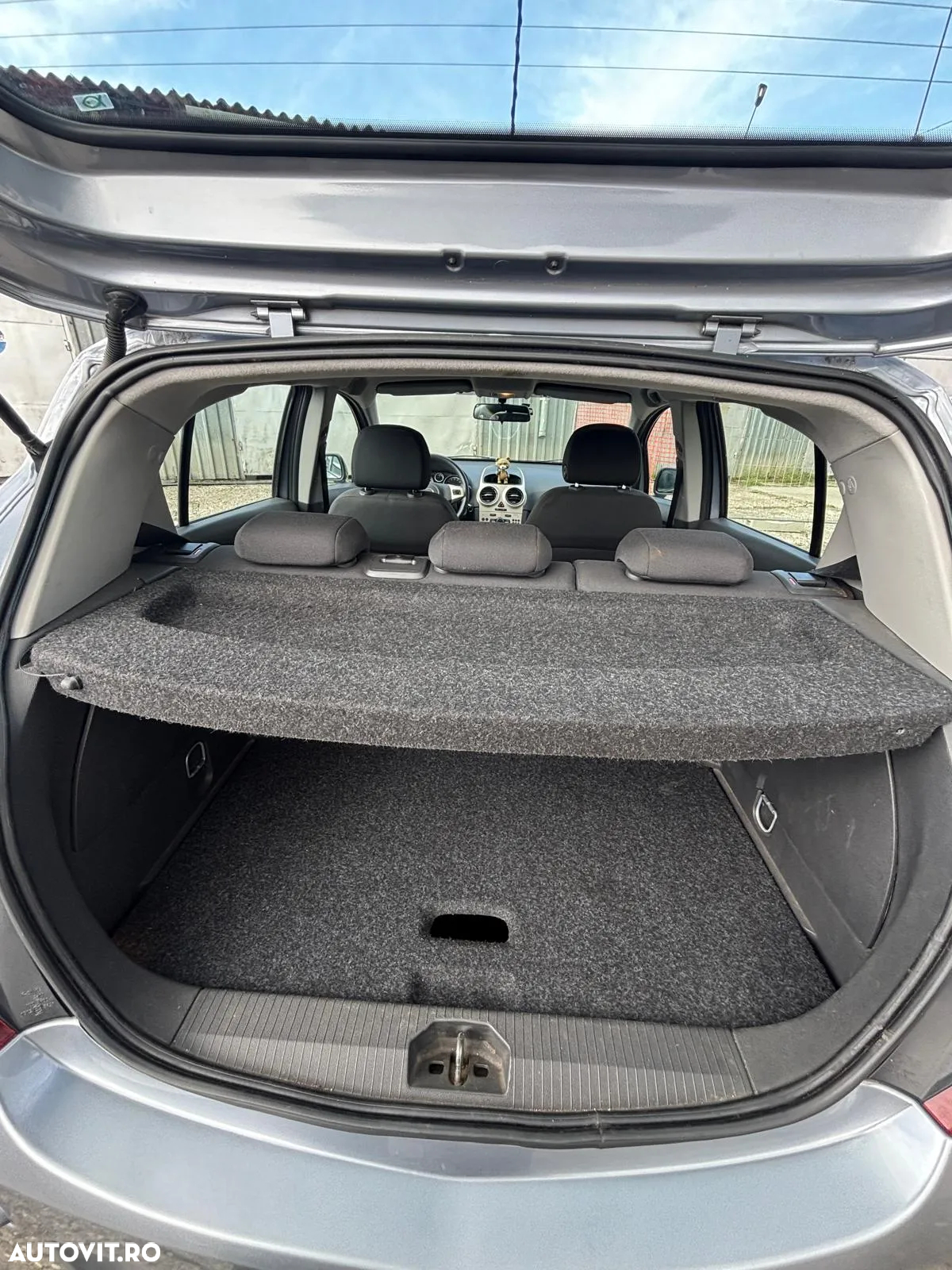 Opel Corsa - 16
