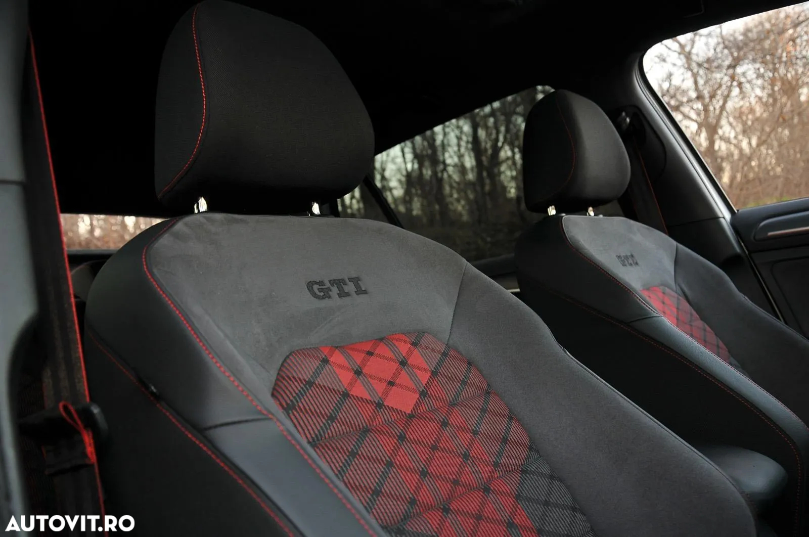 Volkswagen Golf 2.0 TSI DSG GTI Performance - 22