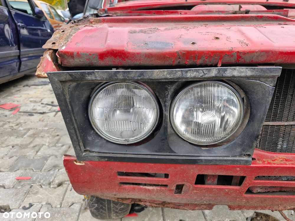 lampa przednia / lampy przednie / FIAT 125p - 2