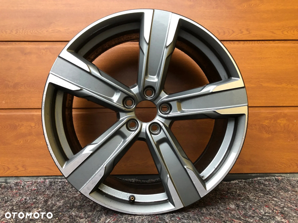 Felga Aluminiowa VOLVO S60 V60 XC60 8J 20" ET55 5x108 31445231