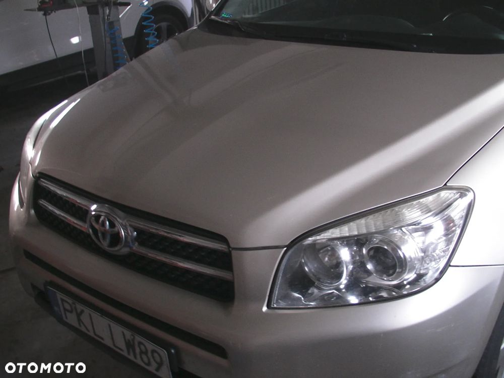 Toyota RAV4 2.2 D-4D 4x4 - 7