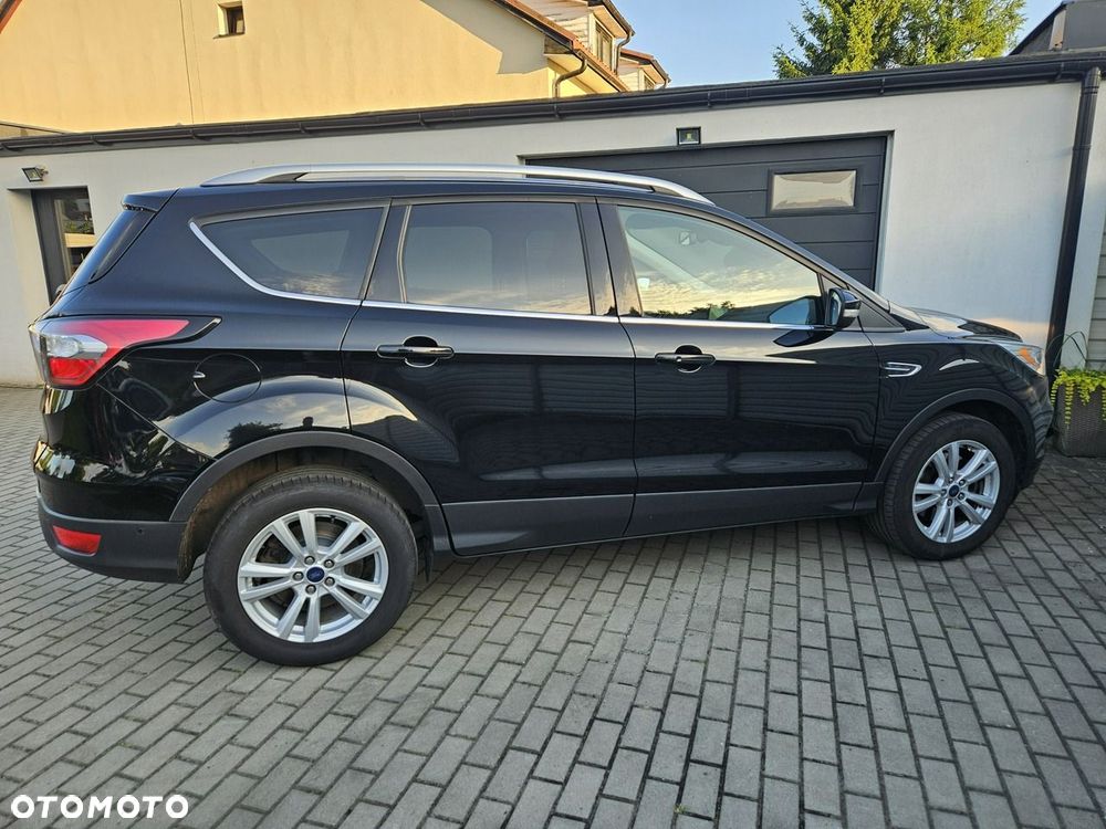 Ford Kuga 2.0 TDCi FWD Titanium - 4