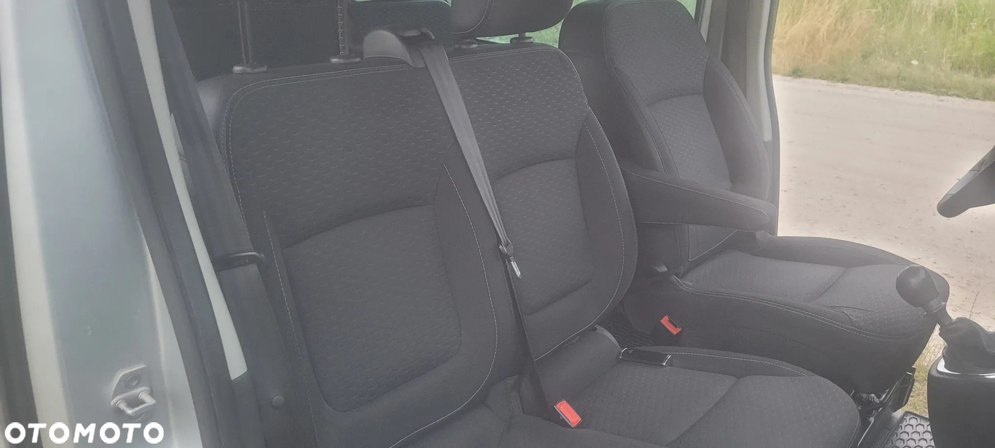 Opel Vivaro 1.6 D L2H1 S&S Tourer - 18