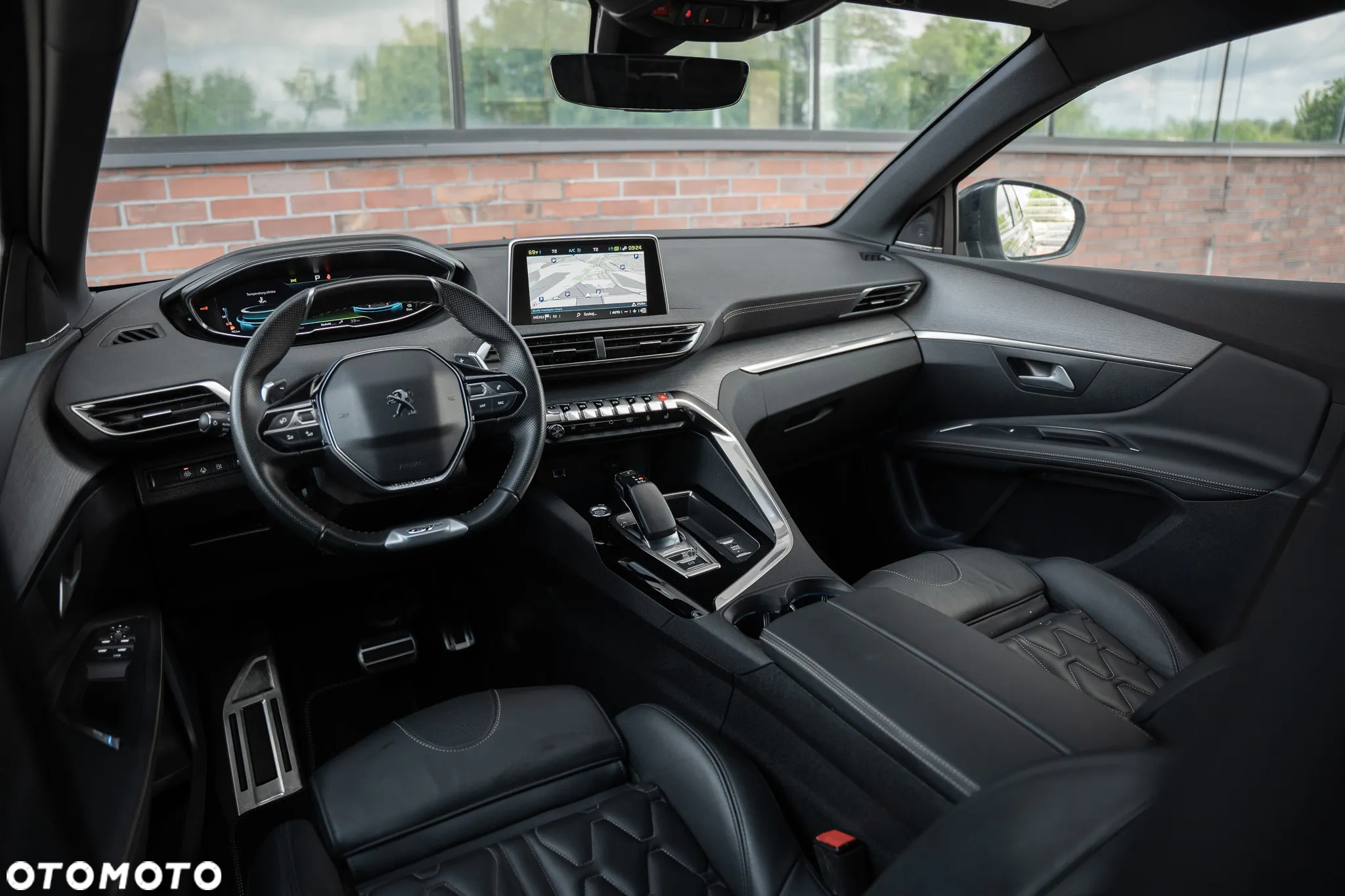 Peugeot 3008 1.6 PureTech HYbrid GT Line S&S EAT8 - 19