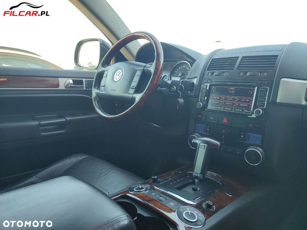 Volkswagen Touareg - 20