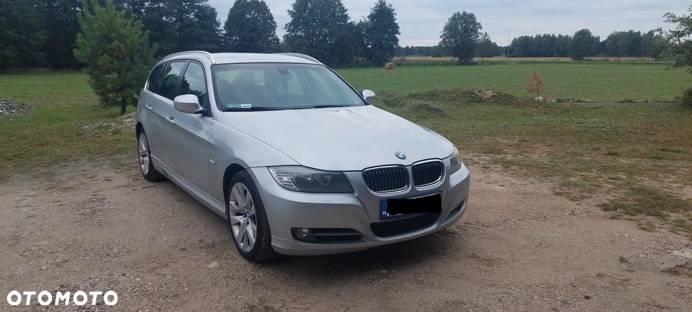 BMW Seria 3 318d - 1