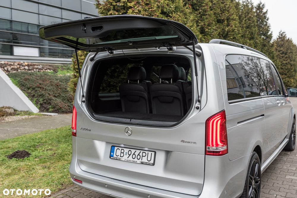 Mercedes-Benz Klasa V 300 d 9G-Tronic Exclusive (d³ugi) - 34