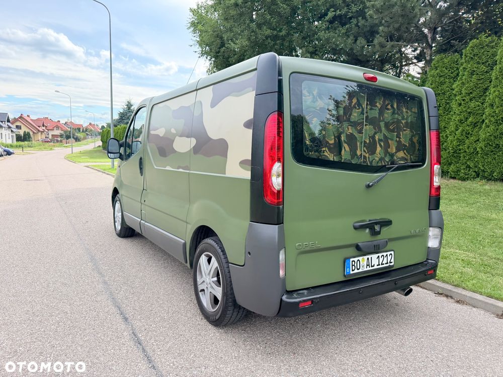 Opel Vivaro - 4