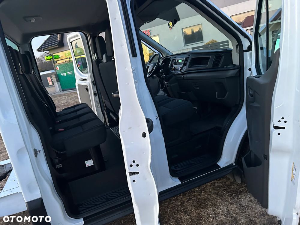 Ford Transit - 13