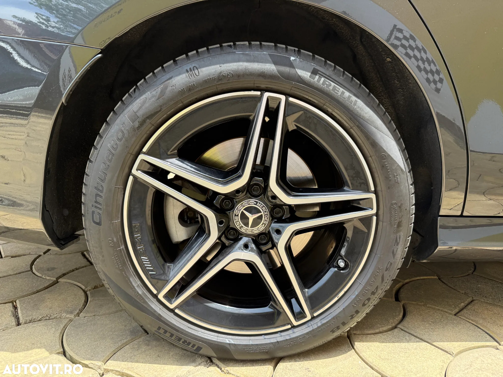 Mercedes-Benz E 300 T 9G-TRONIC AMG Line - 19