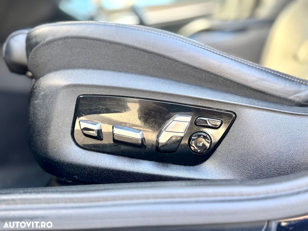 BMW Seria 5 540i xDrive Aut. Luxury Line - 17