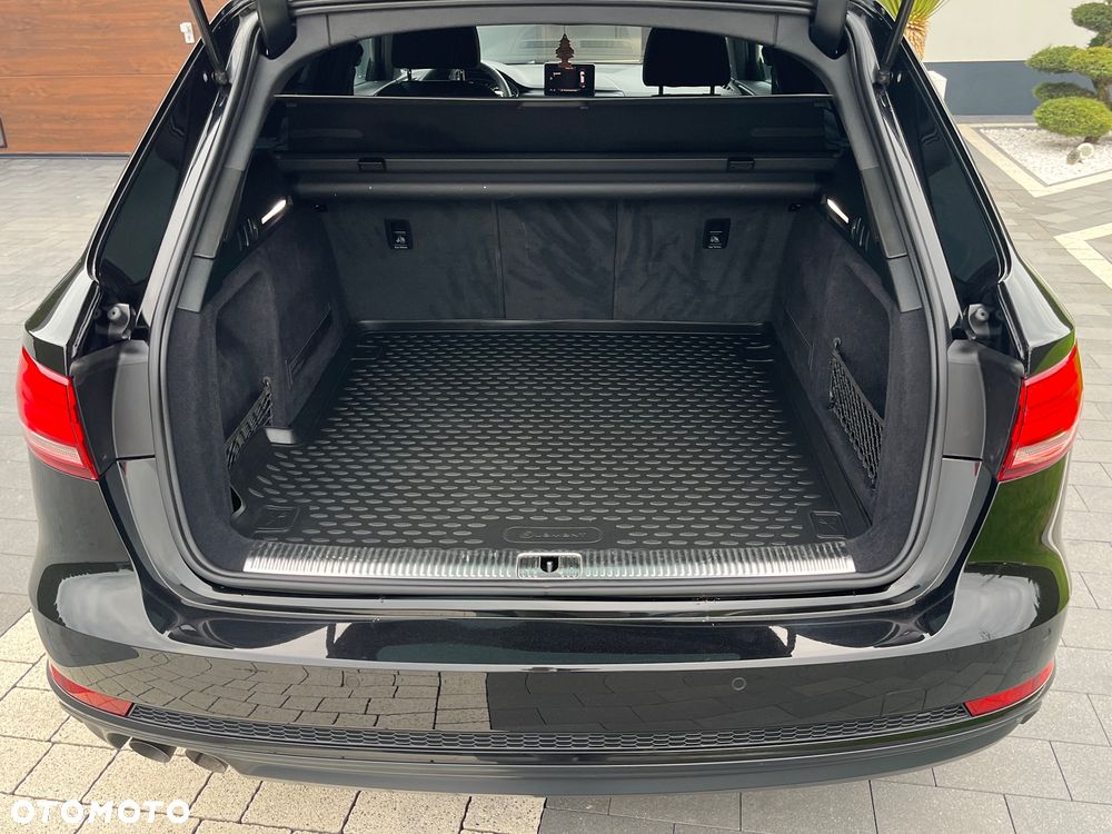 Audi A4 Avant 2.0 TDI ultra S tronic design - 40