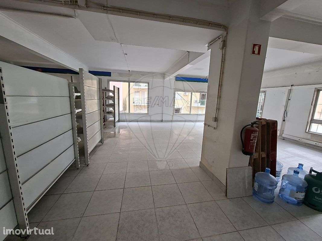 Loja  para arrendamento - Grande imagem: 4/17