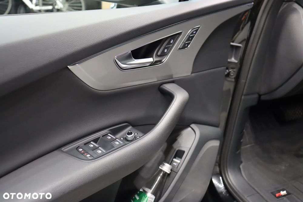 Audi Q7 - 17